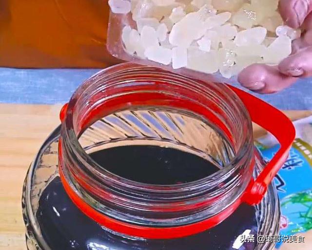 桑椹酒泡制方法有毒_桑椹酒泡制方法和配方_桑椹酒怎么泡制方法