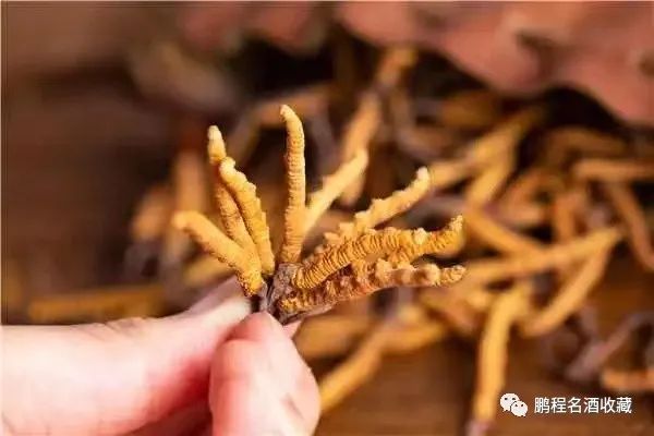 茅臺飛天回收價格表一覽_茅臺飛天回收一般多少錢_飛天茅臺53度回收