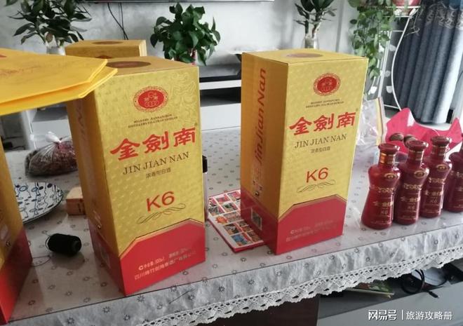 區(qū)分糧食酒和勾兌酒_酒區(qū)分糧食勾兌和釀造_怎樣區(qū)分糧食酒和勾兌酒