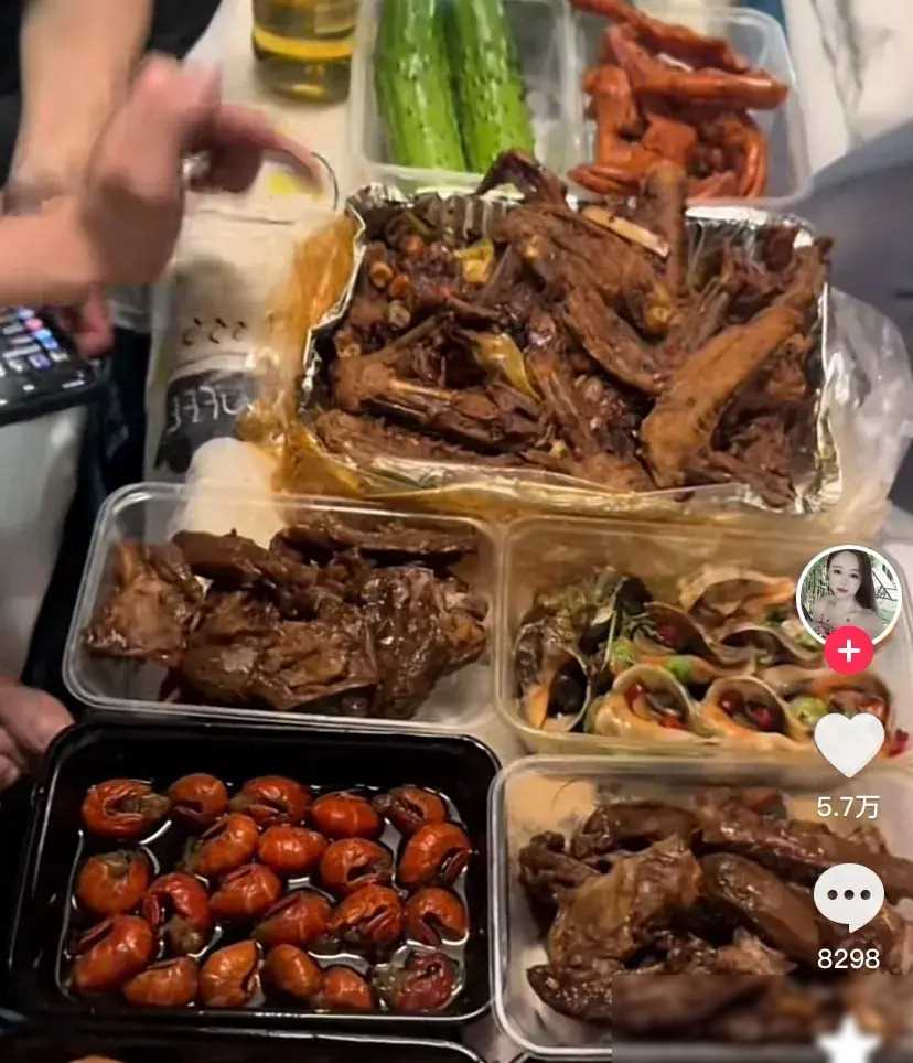 啤酒火車(chē)上能帶嗎_火車(chē)可以帶啤酒嗎_火車(chē)帶啤酒可以過(guò)安檢嗎