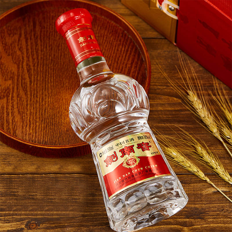 白酒辣嗓子會損壞嗓子嗎_不辣嗓子的白酒_白酒辣嗓子