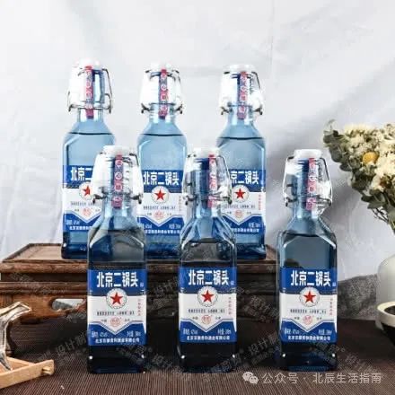 42°北京二鍋頭濃香型白酒方瓶500ml價格及參數一覽表